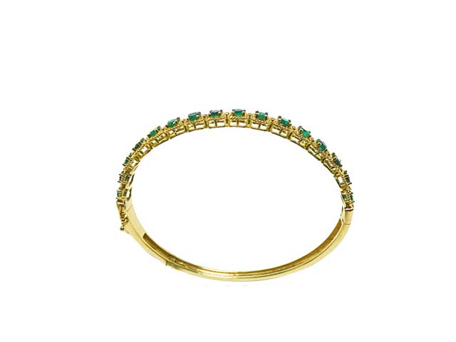 Muzo born real emerald bracelet for sale