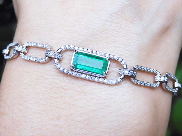 Real Colombian emerald jewelry