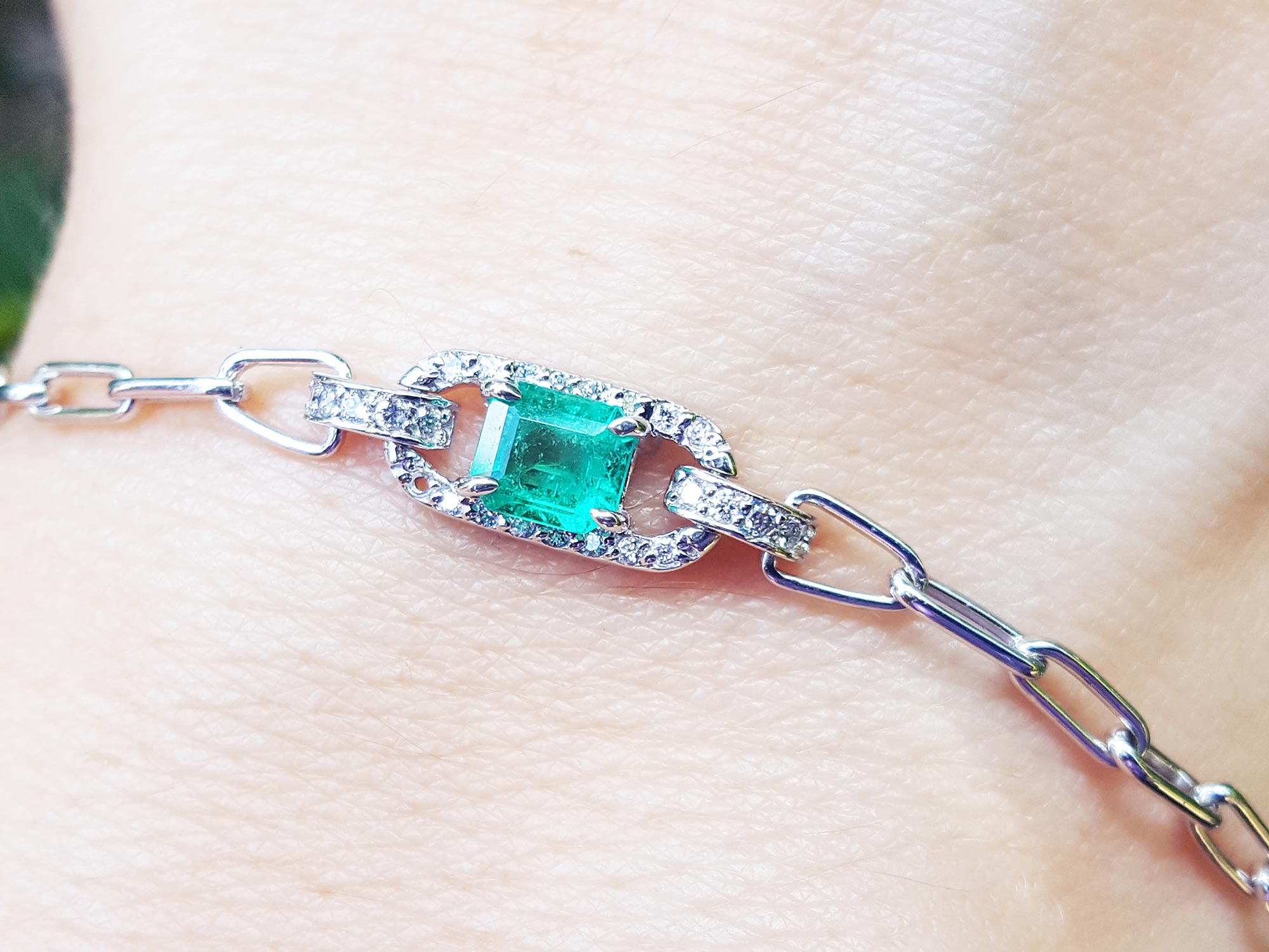 Natural emerald bracelet paperclip