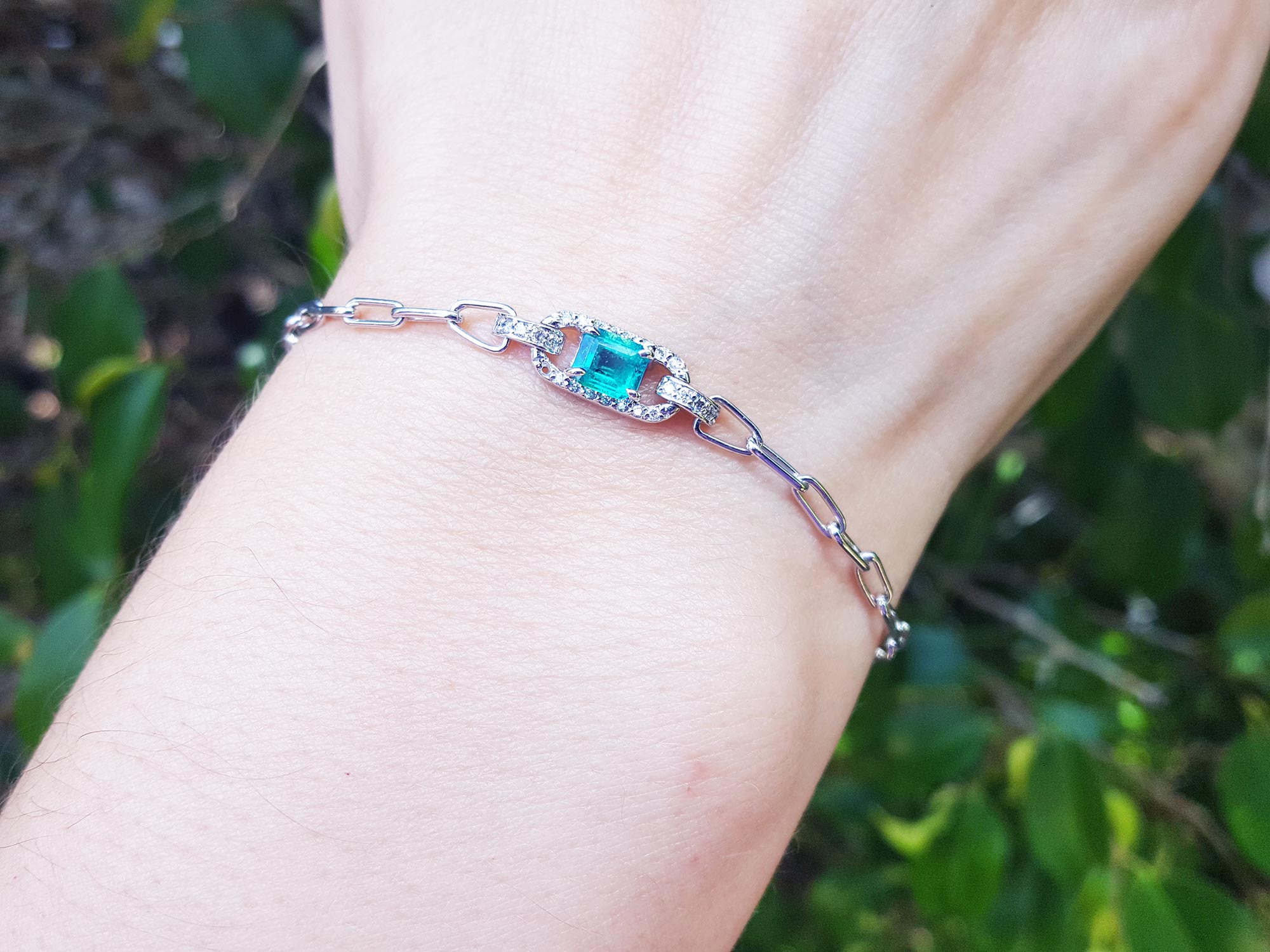 Muzo Colombia emerald bracelet