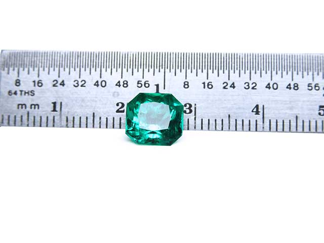 Vibrant loose emeralds for sale