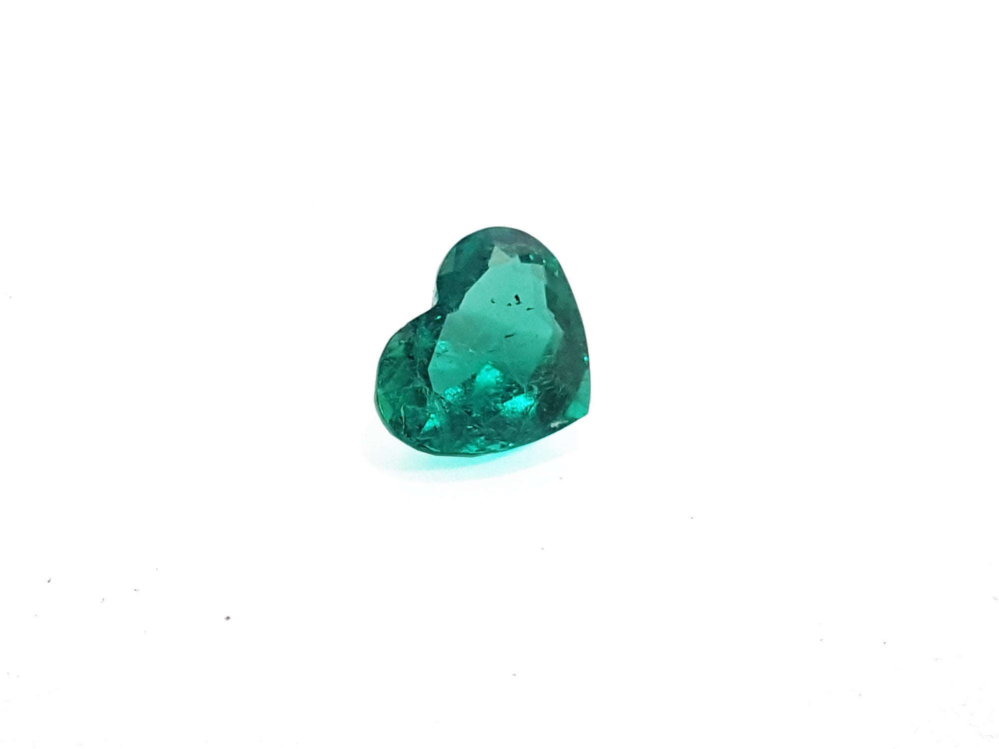 Colombian loose emeralds heart cut in USA