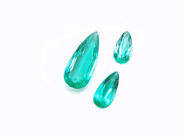 Natural Muzo emeralds for sale