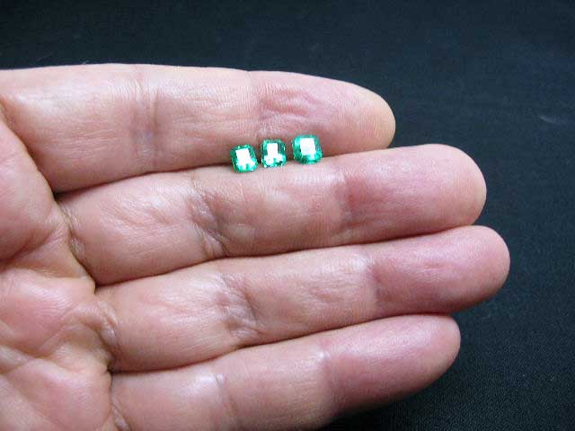 Colombian emeralds wholesale