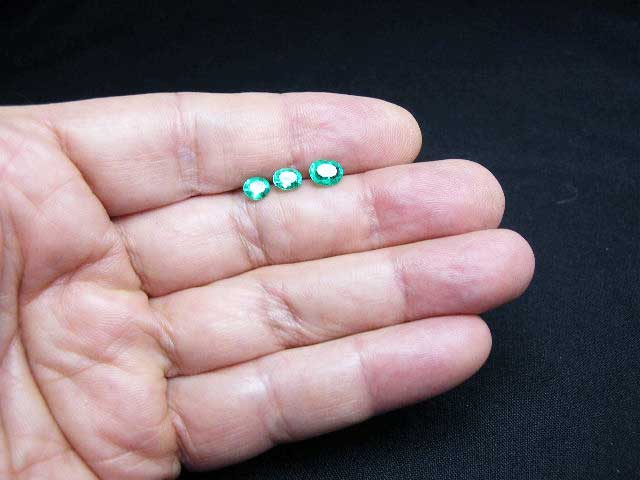 Authentic loose emeralds from Colombia
