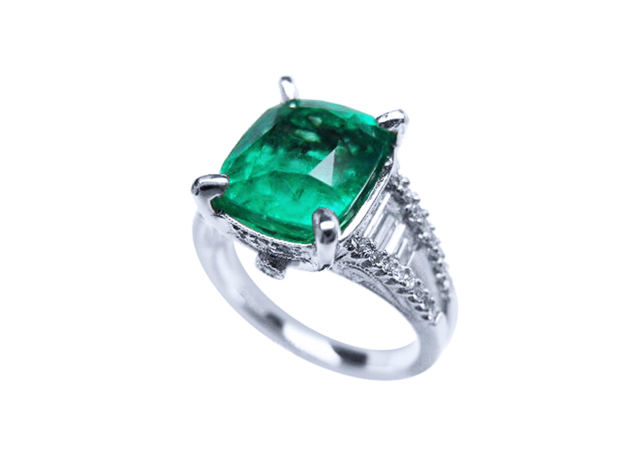 Anillo de oro  esmeralda