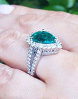 Anillo para mujer con esmeralda genuina