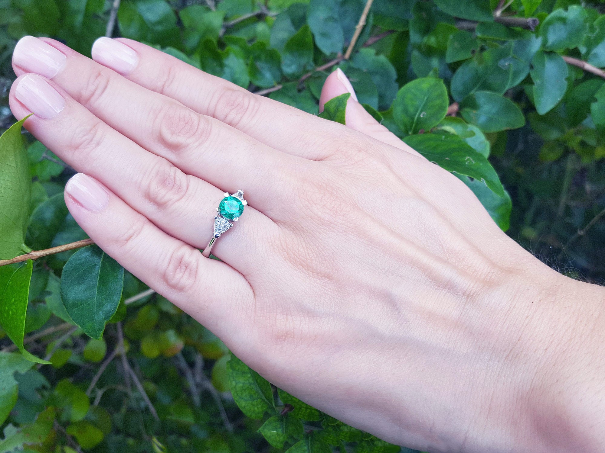 Three stone emerald ring for women