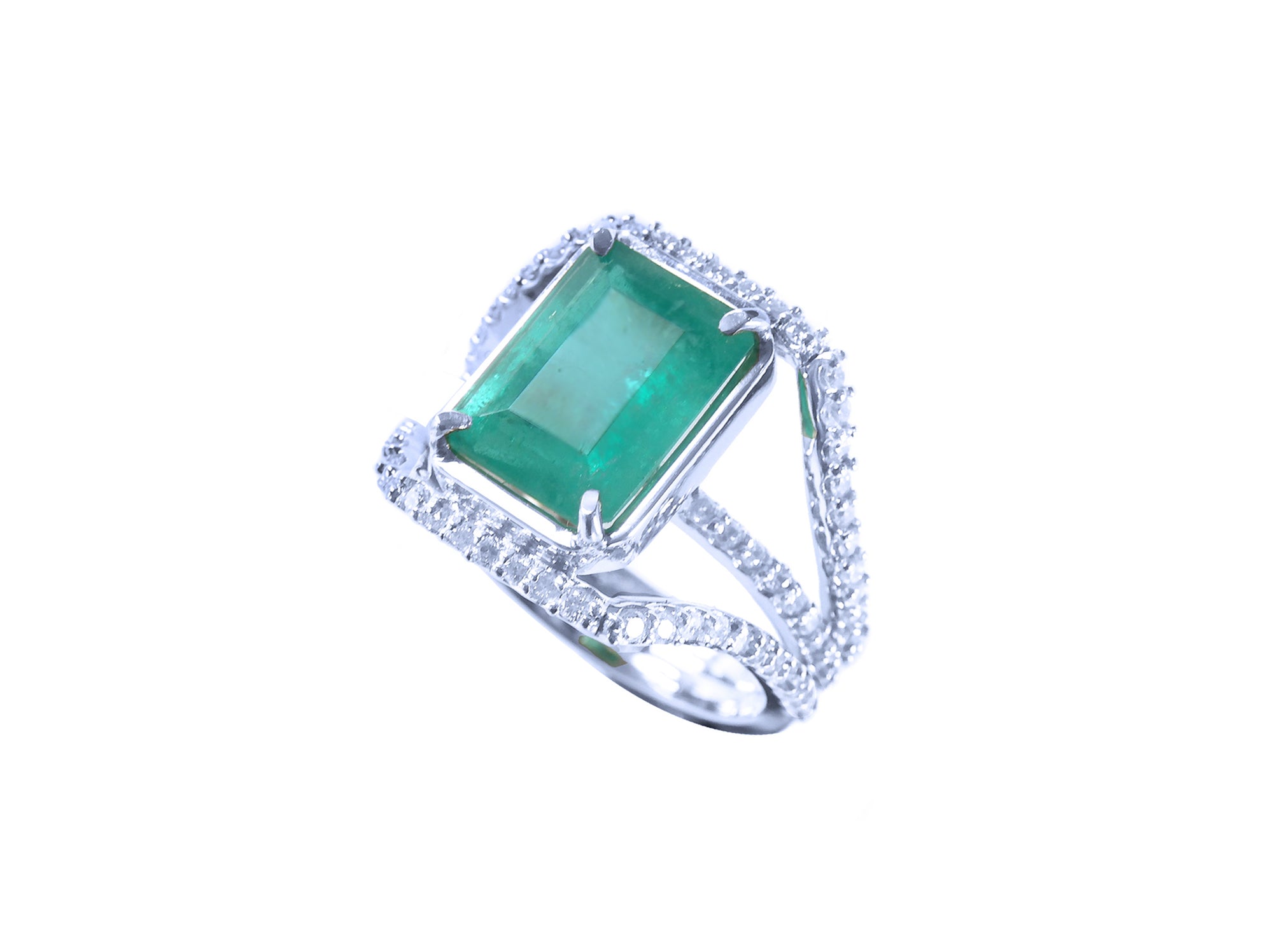ladies Natural emerald ring 