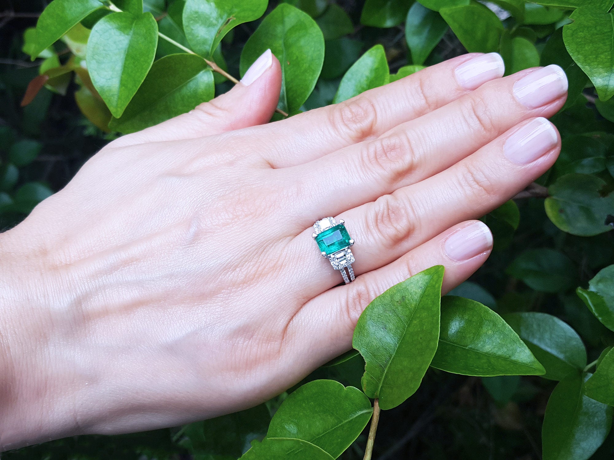 May&#39;s birthstone emerald ring