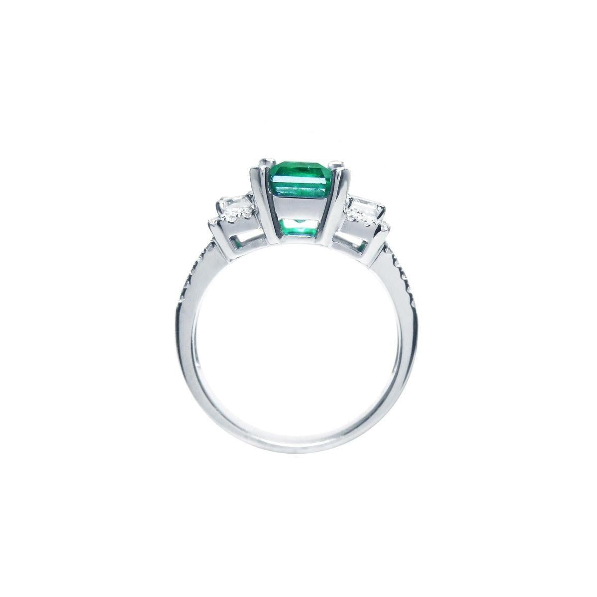 18k gold emerald ring for women