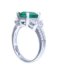 Vibrant emerald ladies rings