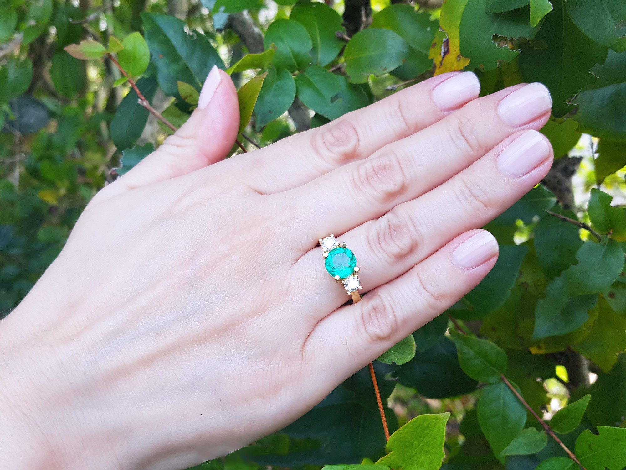 Mother&#39;s Day gift emerald ring
