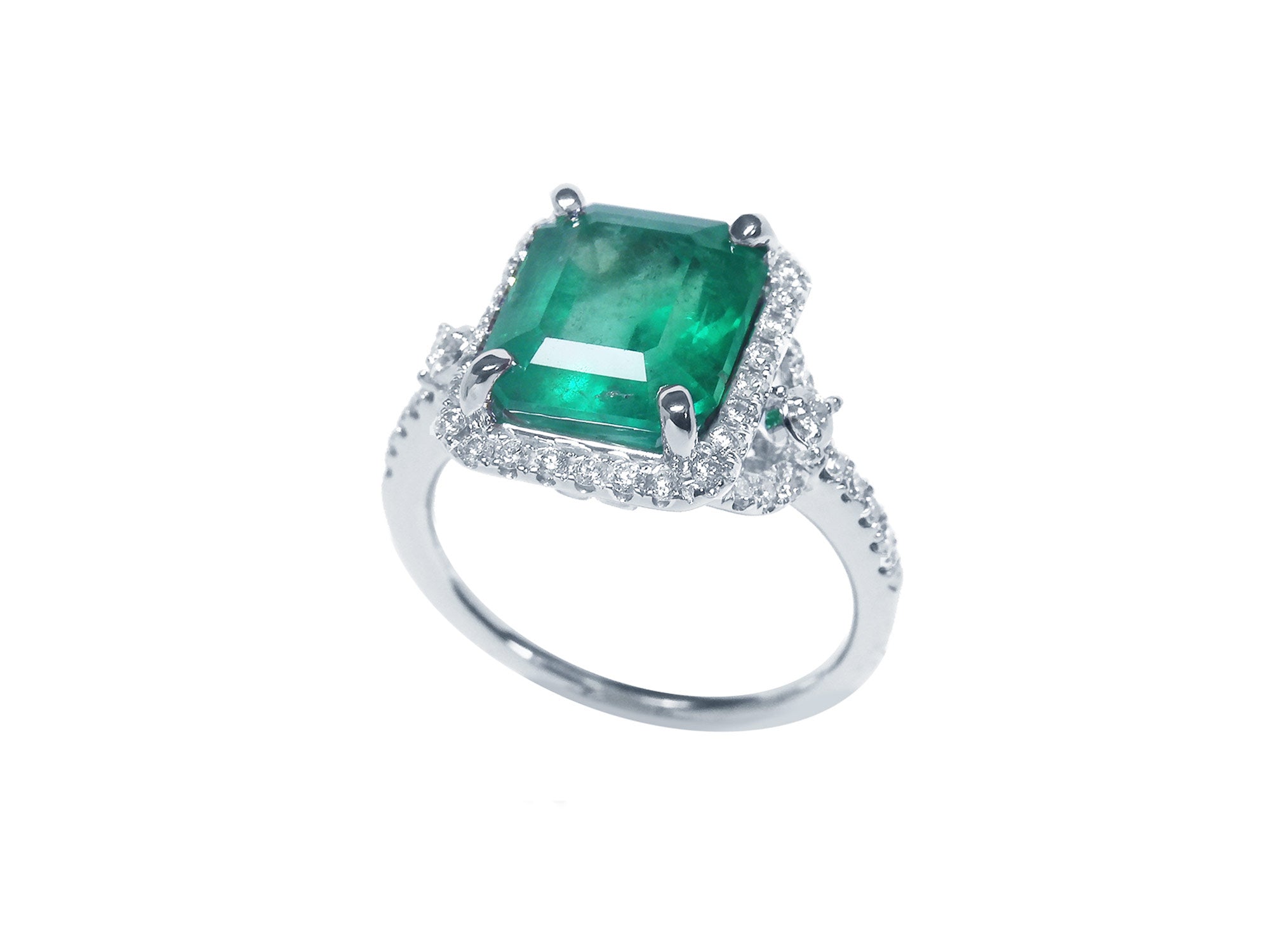 Natural emerald engagement ring