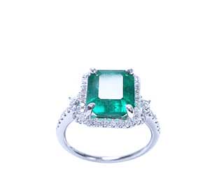 White gold emerald engagement rings
