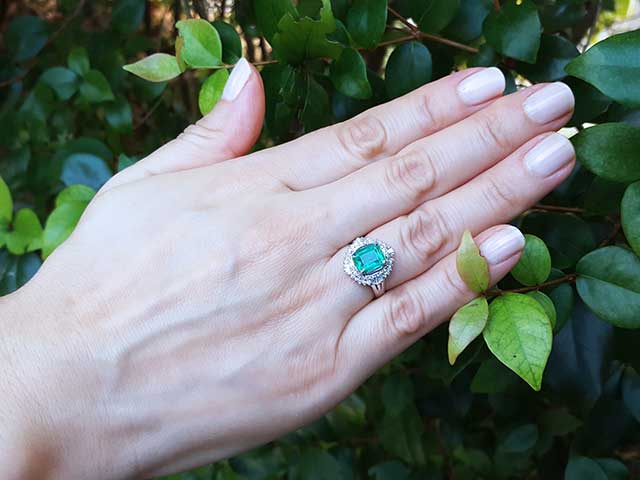 Emerald and diamond engagement rings for women-1