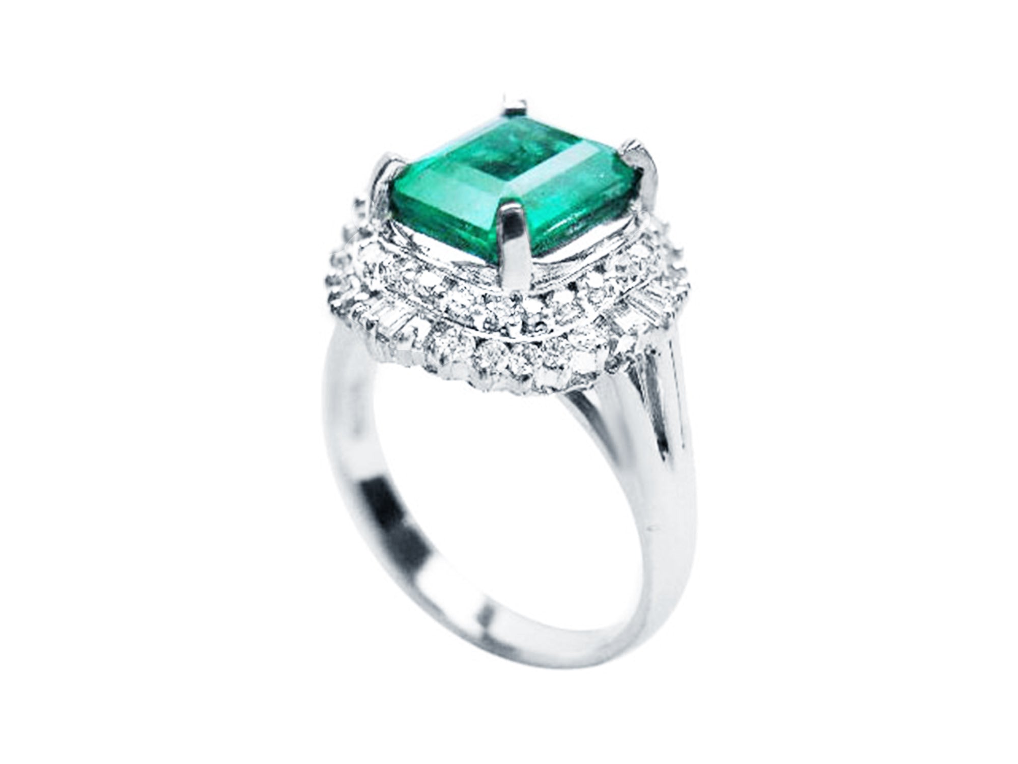 Bridal&#39;s May birthstone Platinum emerald ring