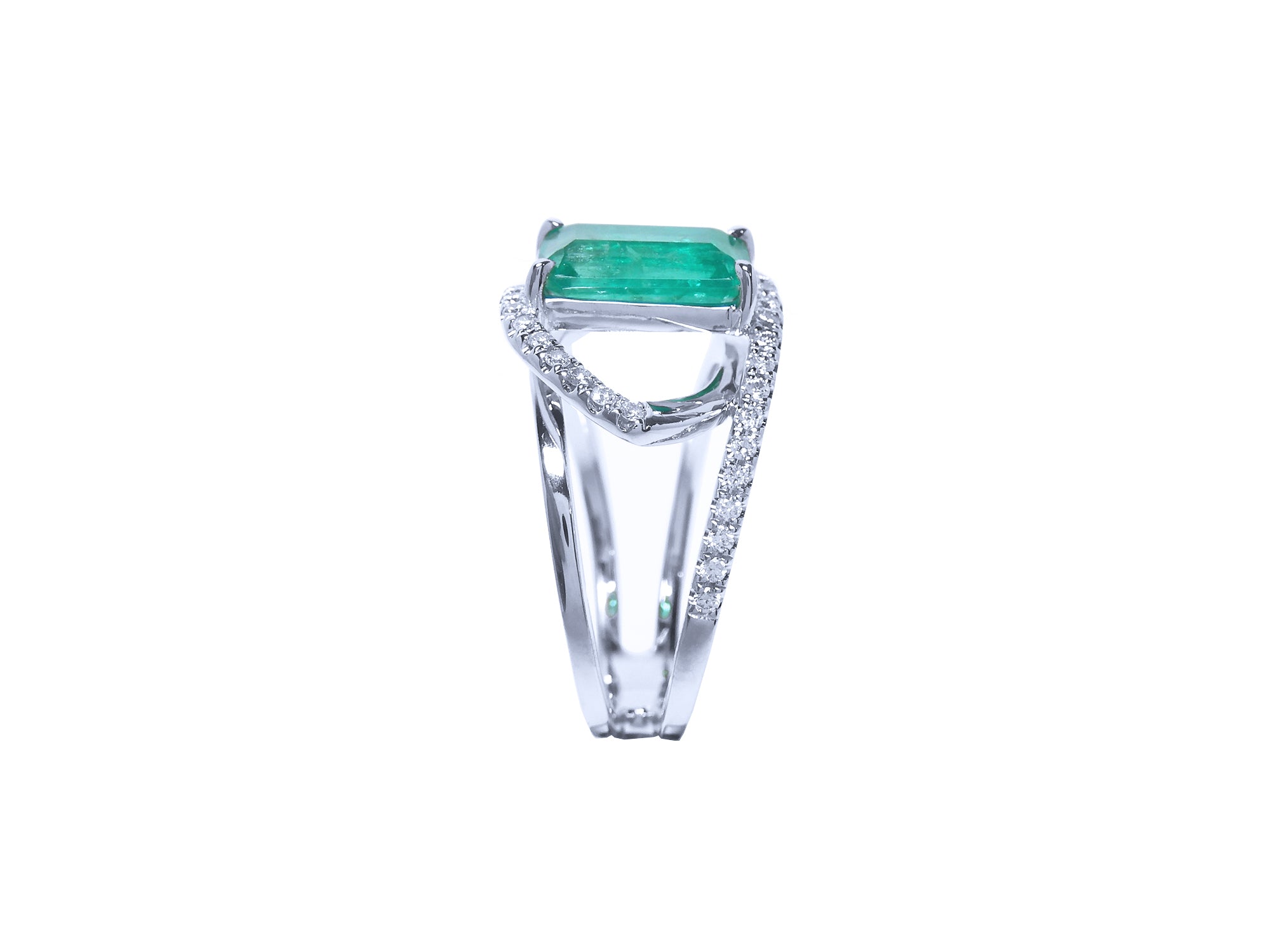 Ladies emerald and diamond ring