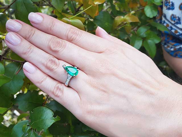 GIA certified Colombian emerald engagement rings