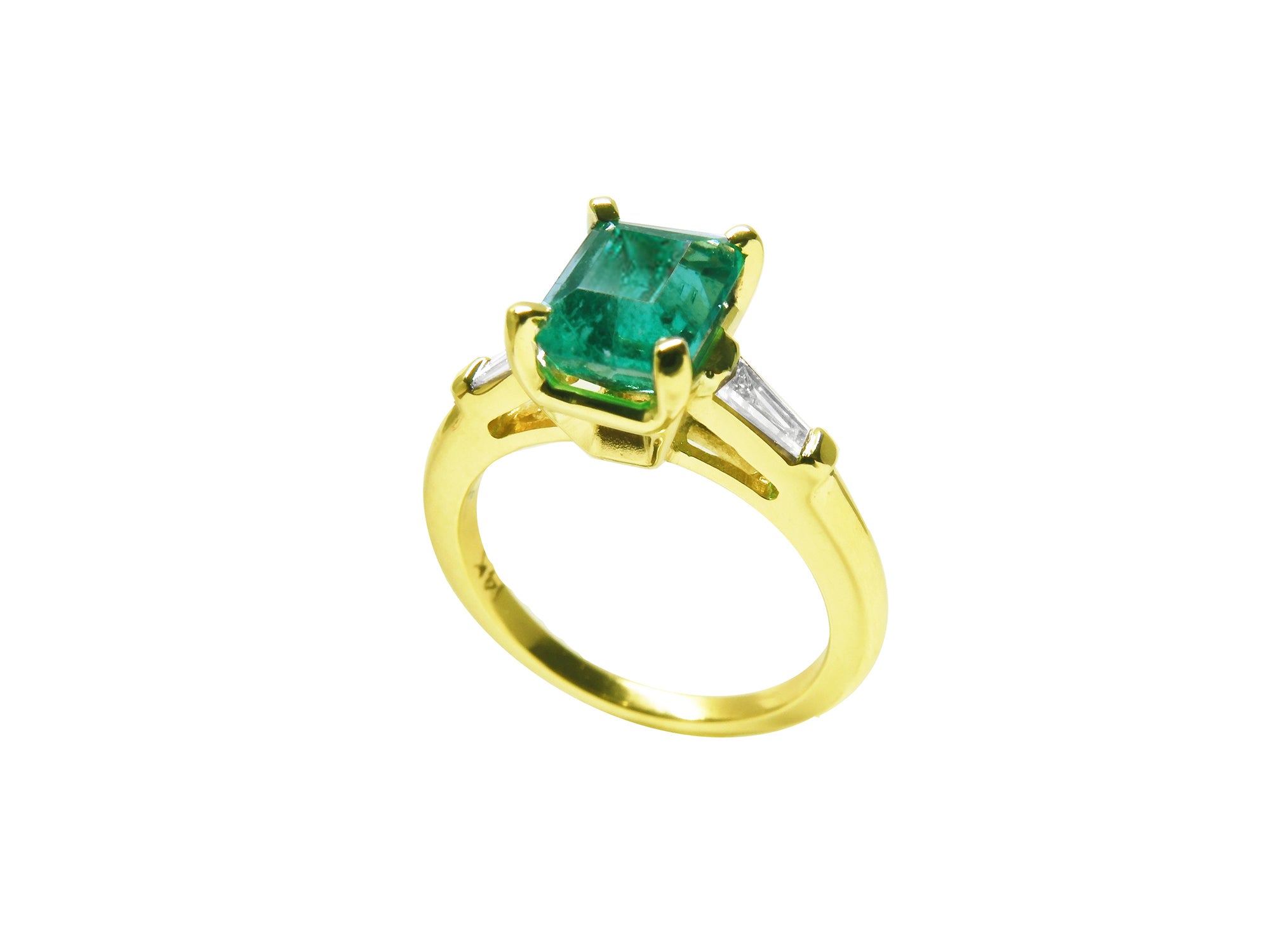 Emerald 1.68 ct Tapered Baguettes Side Diamonds Ring 14K Gold
