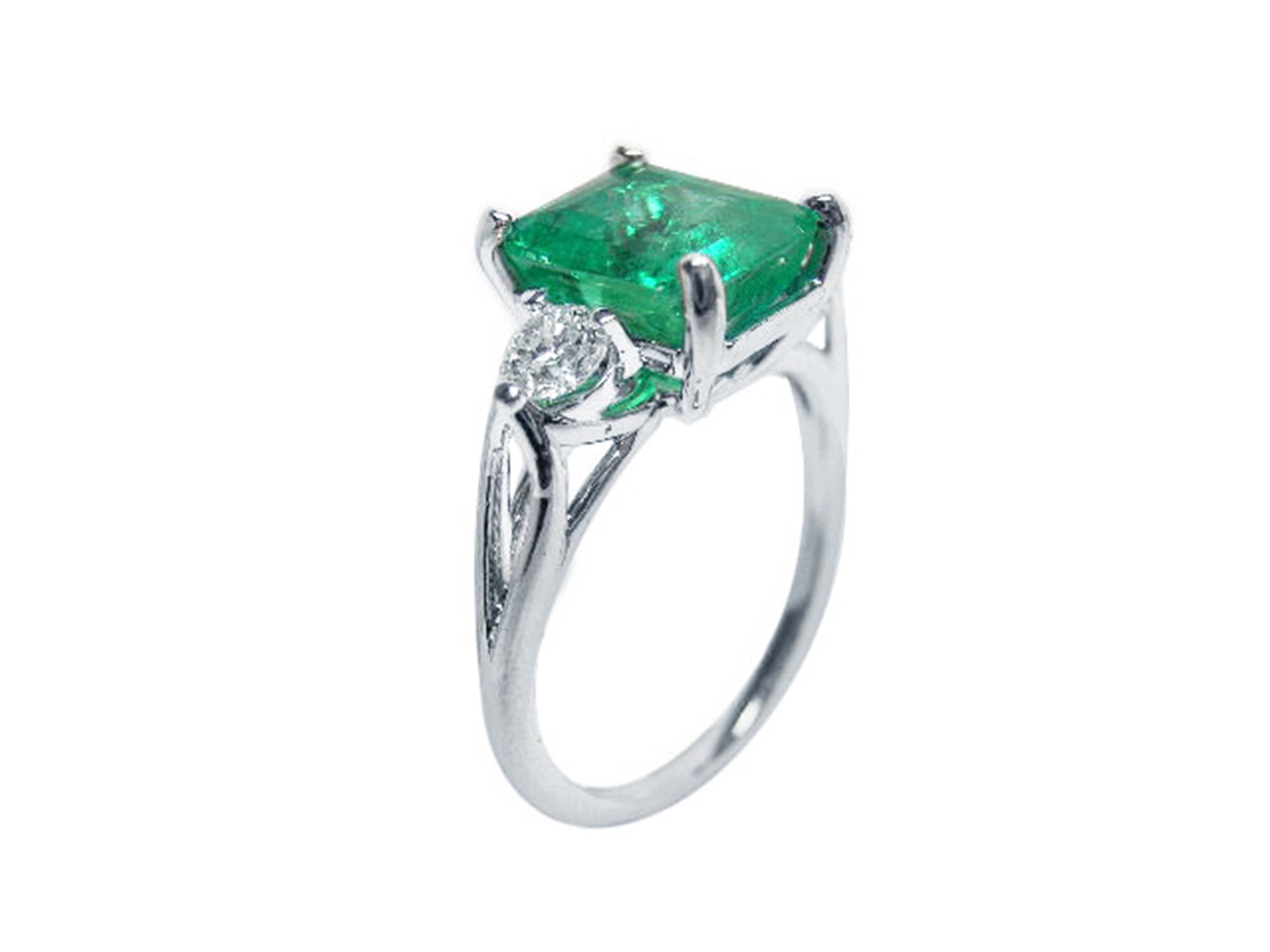 Natural Emerald 2.99 ct. Three Stone Ring Side Diamonds 18K