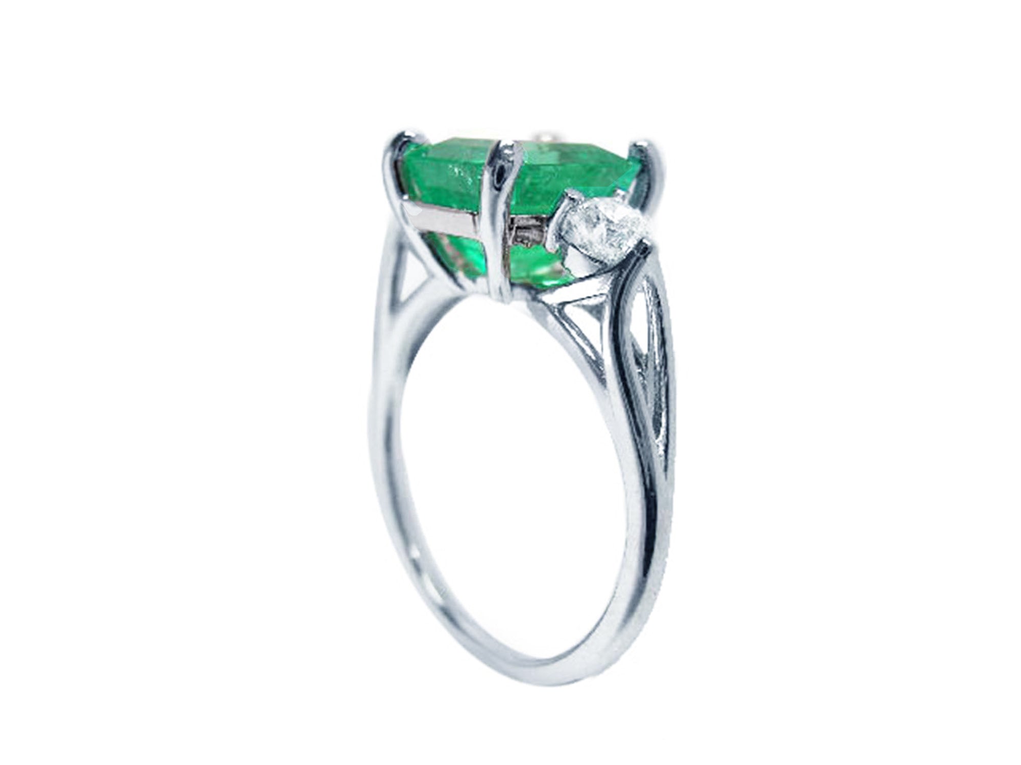 Natural Emerald 2.99 ct. Three Stone Ring Side Diamonds 18K