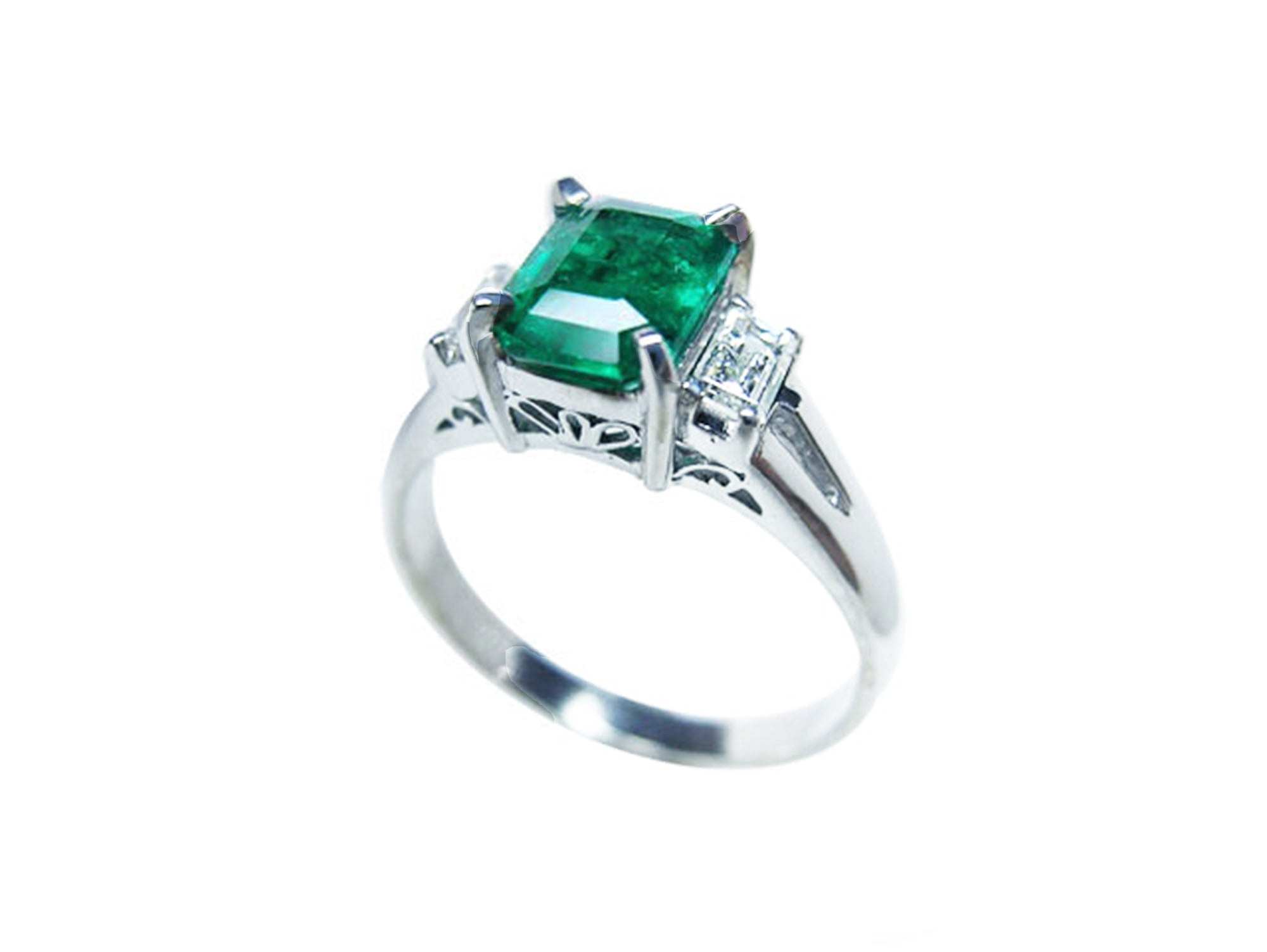 Natural emerald three stone ring for women