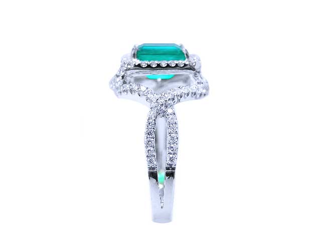 Natural Women’s emerald rings