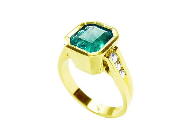 Affordable emerald rings for women