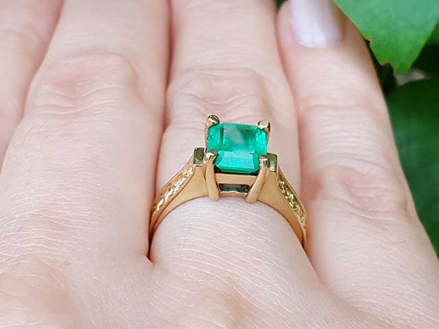 Emerald-cut solitaire emerald rings