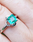 Genuine emerald clove ring