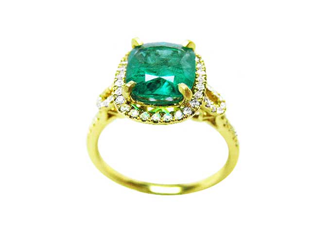 Unique emerald Women’s rings