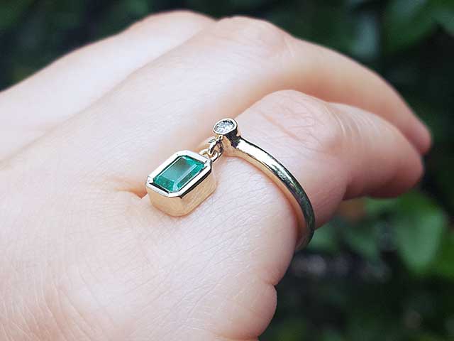 Emerald bezel set women rings