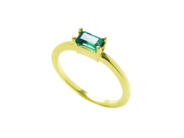 Colombian emerald ring