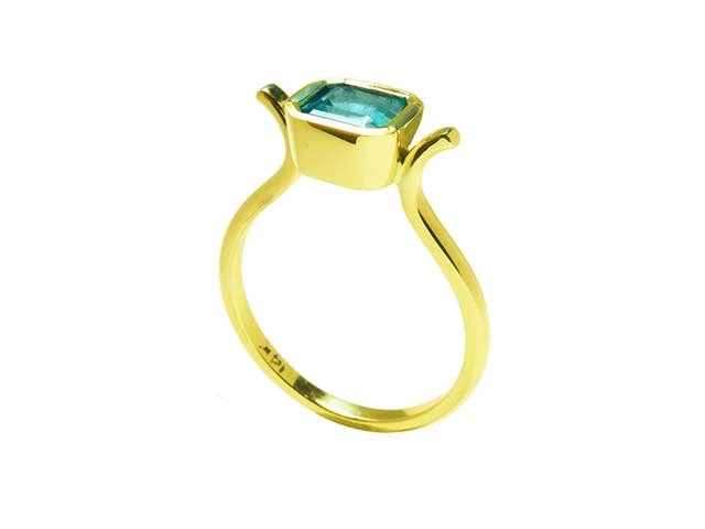 Bezel set authentic Colombian emerald ring