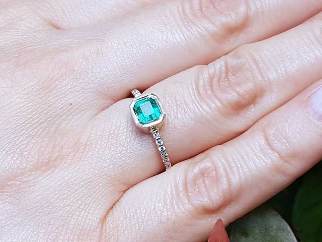 Affordable emerald clearance jewelry