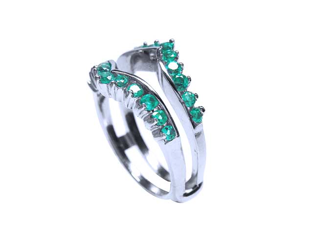 Enhancer ring From Muzo Colombian emeralds