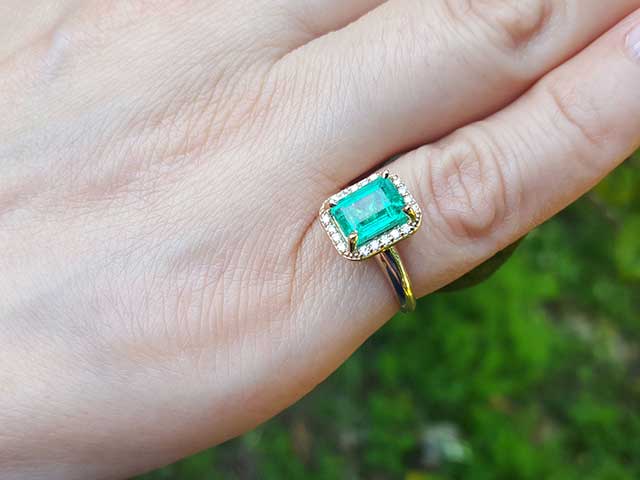 Affordable fine emerald jewelry