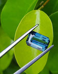 Intense deep blue color sapphire