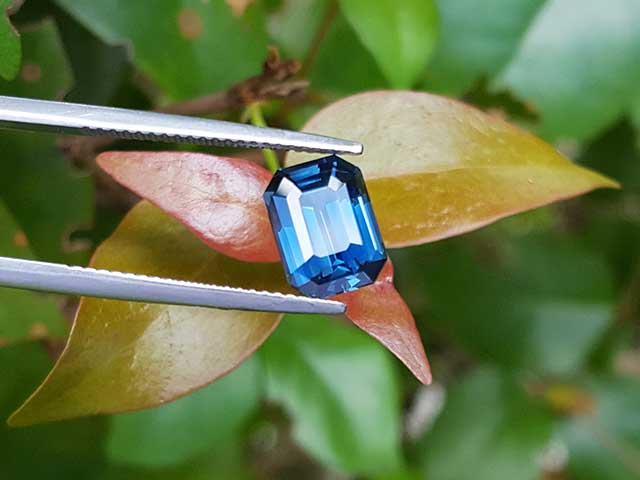 Sapphires fine jewelry for sale