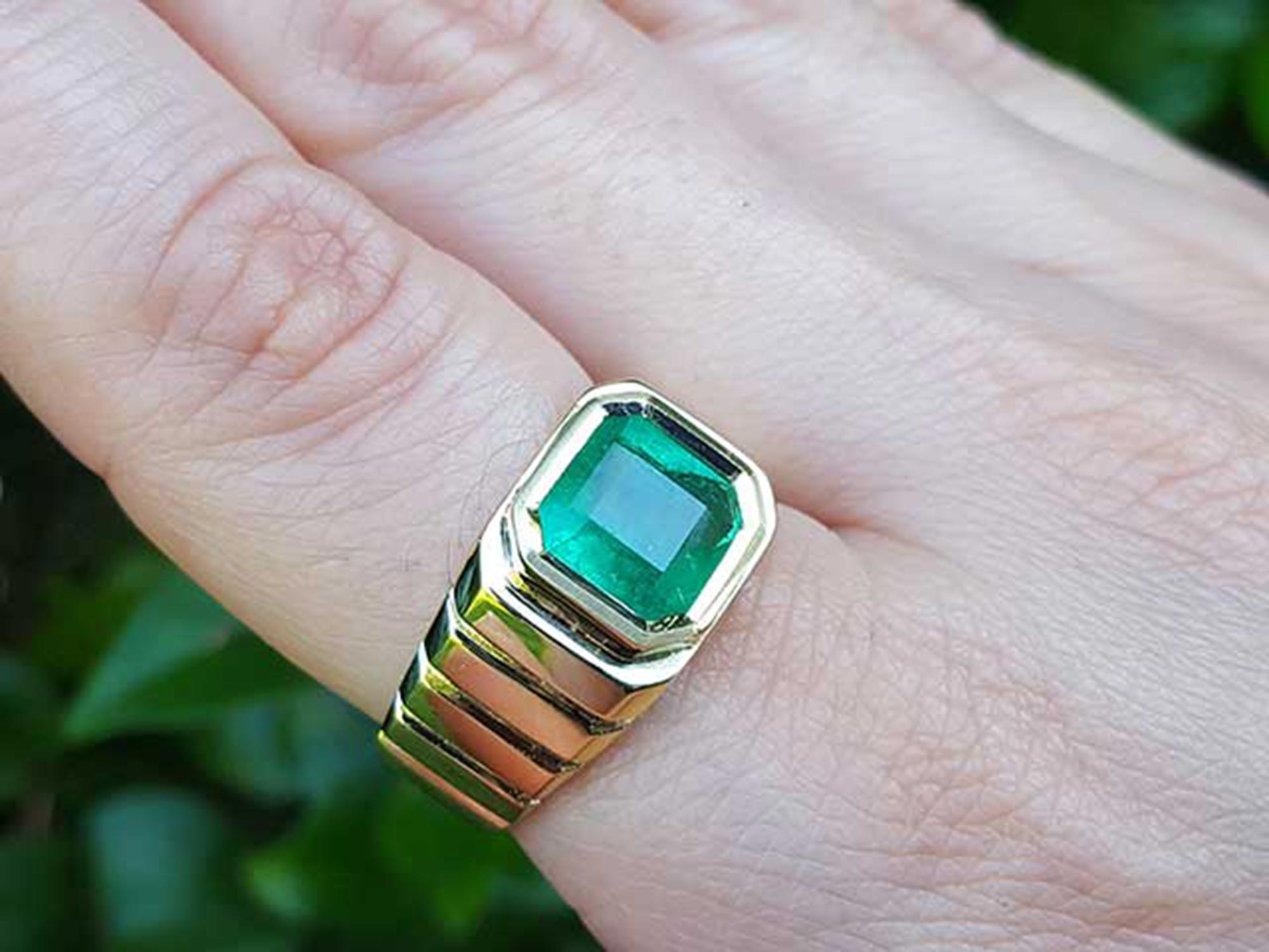 Real emerald men’s ring 