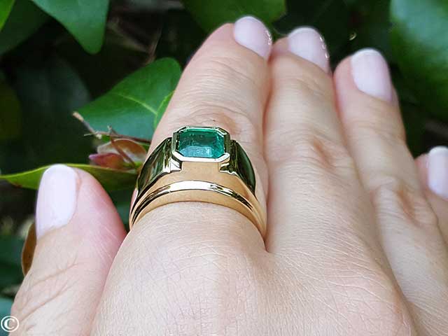 Fine men&#39;s emerald ring