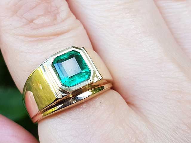 Green Stone Finely Detailed Design Ring for Men SR -033 – Rudraksh Art  Jewellery