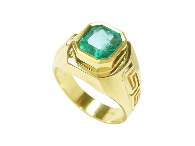 Men&#39;s emerald bezel set ring