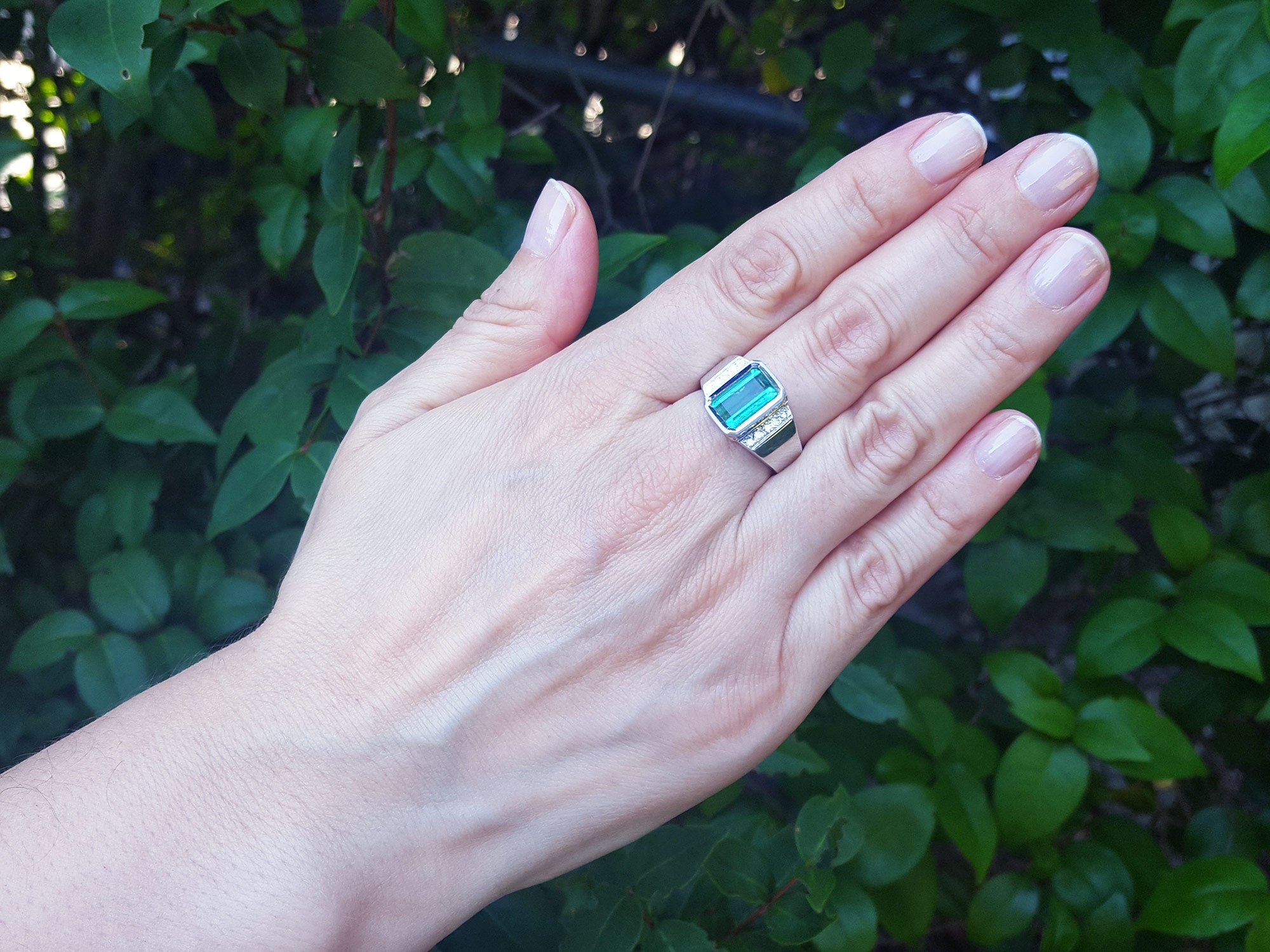 Authentic Colombian men’s emerald rings