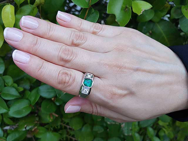 Men&#39;s Colombian Emerald Ring