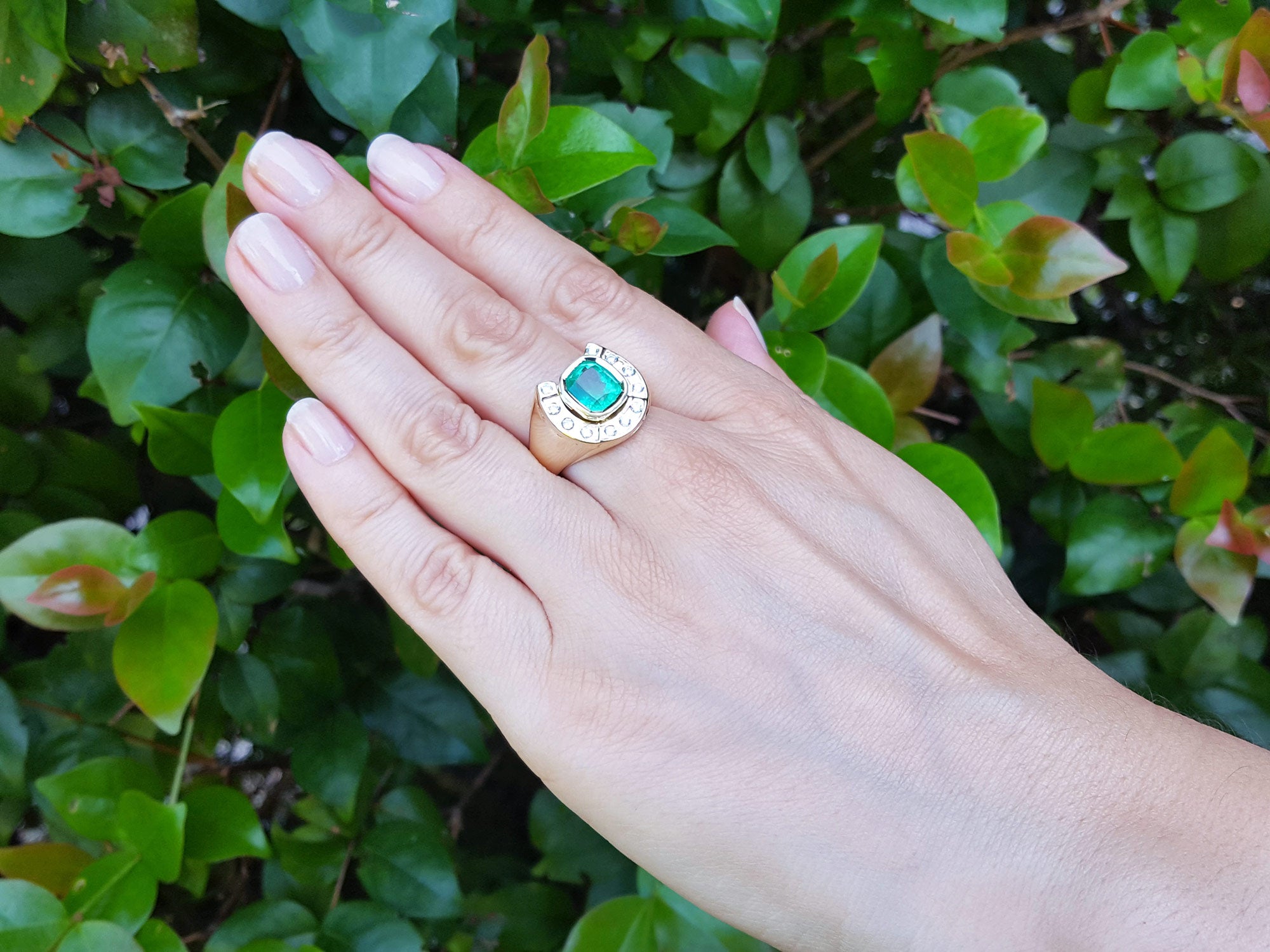 Horseshoe emerald rings for men 