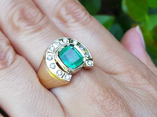 Men&#39;s Emerald Ring for sale