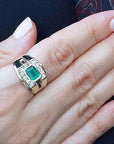 Men’s emerald and gold ring