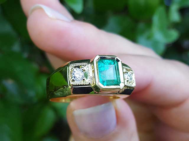 Mens genuine emerald deals rings